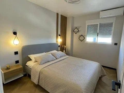 1 soveværelse Lejlighed til salg i Arenales del Sol, Elche / Elx med swimmingpool - € 259.000 (Ref: 10115930)