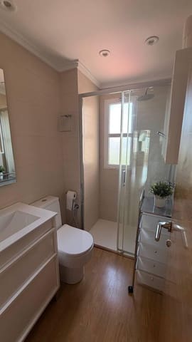 Appartement de 3 chambres à louer à Playa de San Juan, Alicante ville avec piscine garage - 1 900 € (Ref: 10115931)
