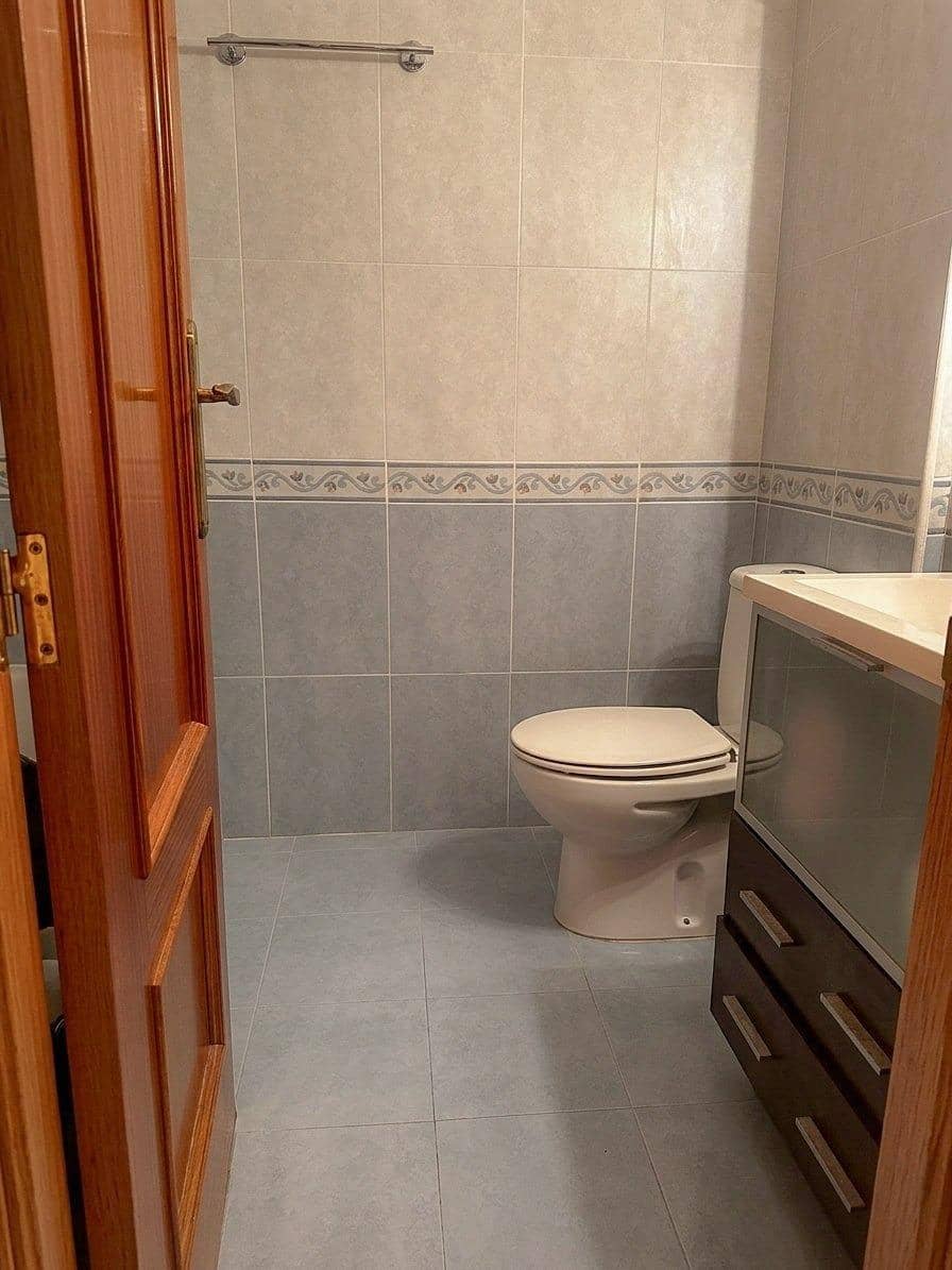 2 bedroom Flat for sale in Alicante / Alacant city - € 225,000 (Ref: 10115932)
