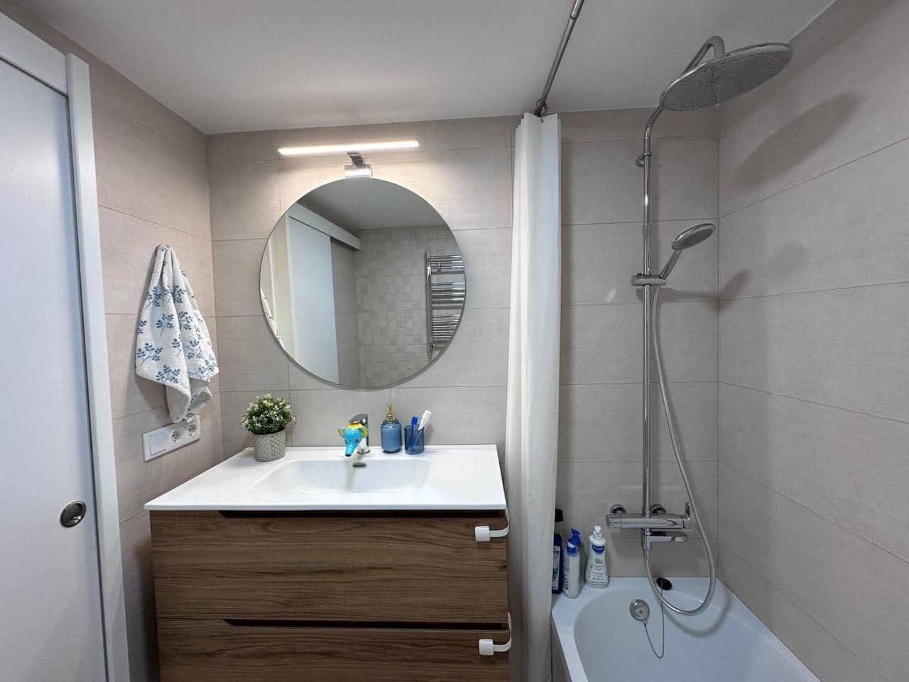 3 bedroom Flat for sale in Valencia city with garage - € 545,000 (Ref: 10115933)