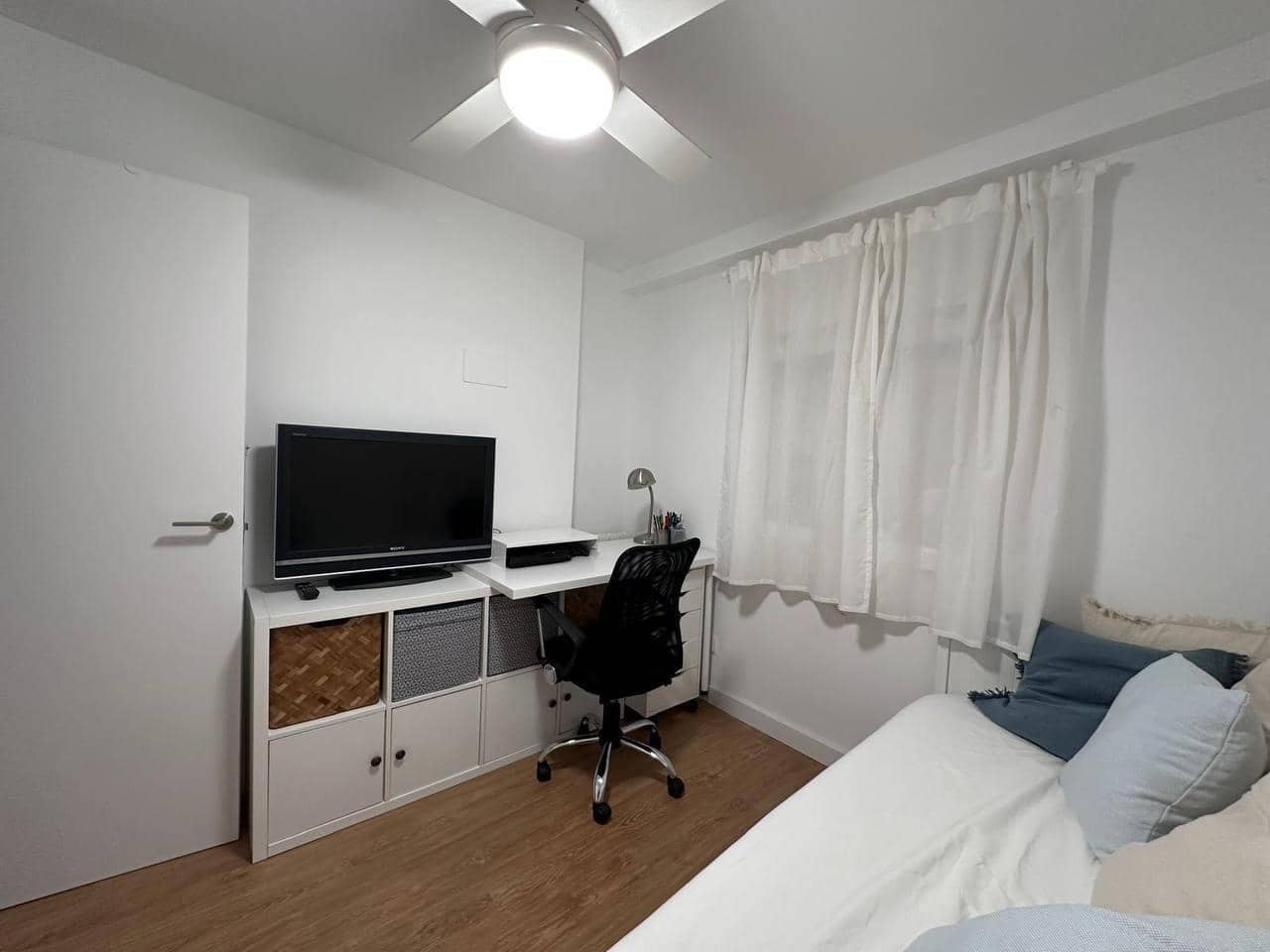 3 bedroom Flat for sale in Valencia city with garage - € 545,000 (Ref: 10115933)