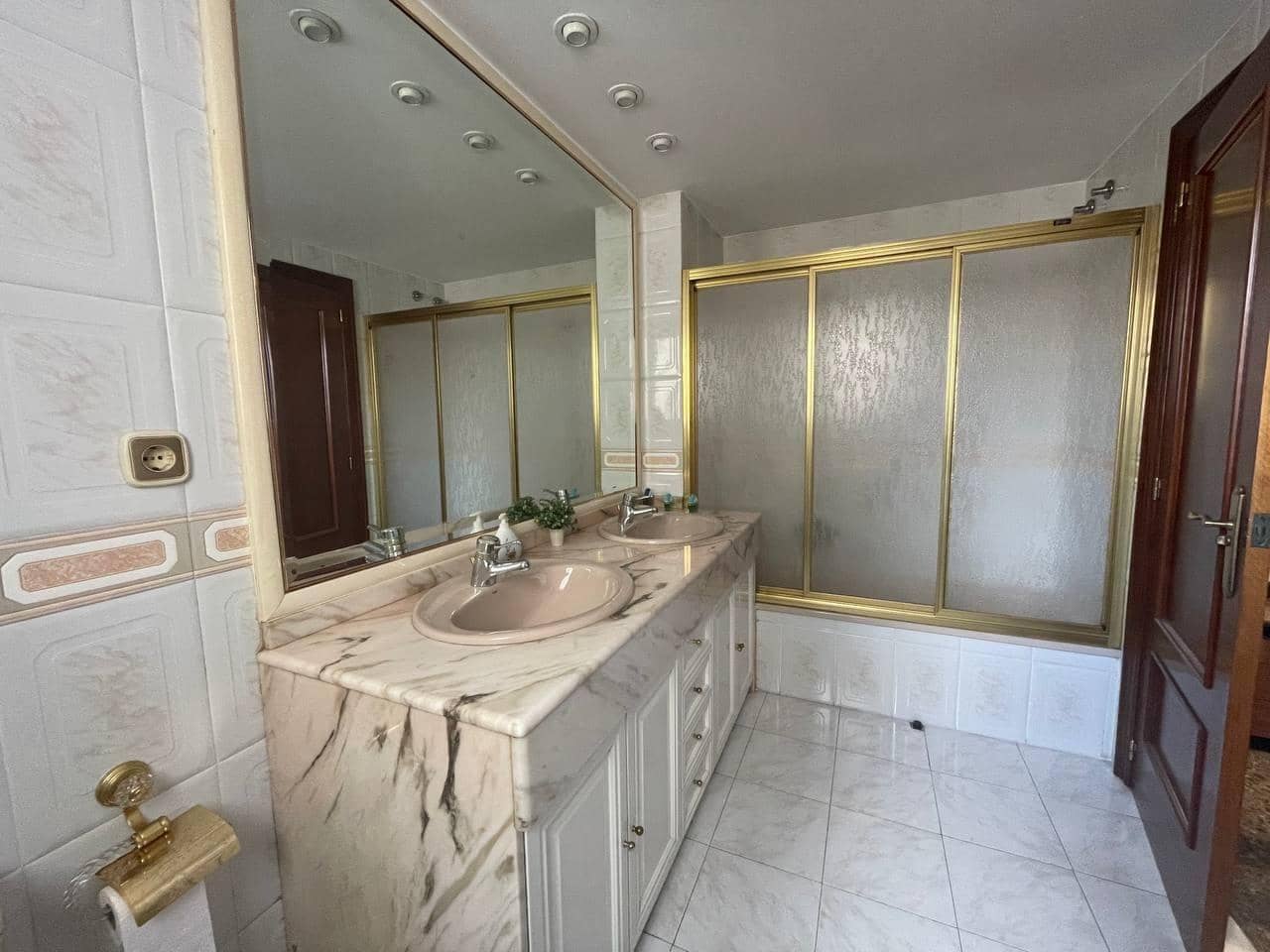 4 chambre Appartement à vendre à Valence ville avec garage - 479 500 € (Ref: 10115934)