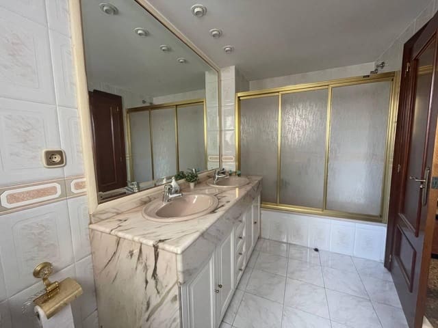 4 chambre Appartement à vendre à Els Orriols, Valence ville avec garage - 479 500 € (Ref: 10115934)