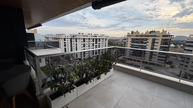 2 soverom Leilighet til salgs i Alicante Golf, Alicante by med svømmebasseng garasje - € 679 000 (Ref: 10132053)