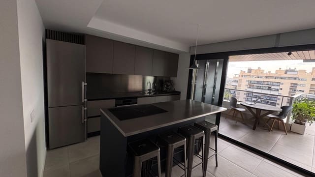 2 soverom Leilighet til salgs i Alicante Golf, Alicante by med svømmebasseng garasje - € 679 000 (Ref: 10132053)
