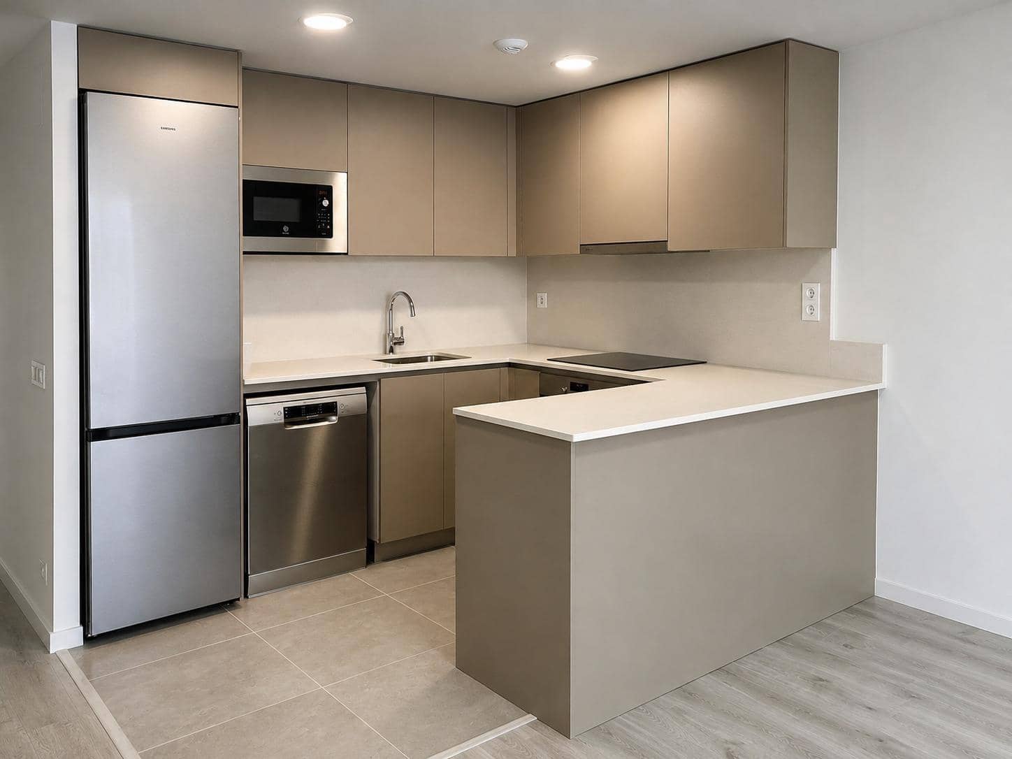 3 quarto Apartamento para venda em Valencia cidade com piscina garagem - 340 000 € (Ref: 10132054)