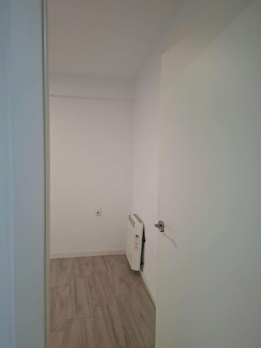 3 makuuhuone Asunto vuokrattavana paikassa Valencia kaupunki - 1 400 € (Ref: 10132784)