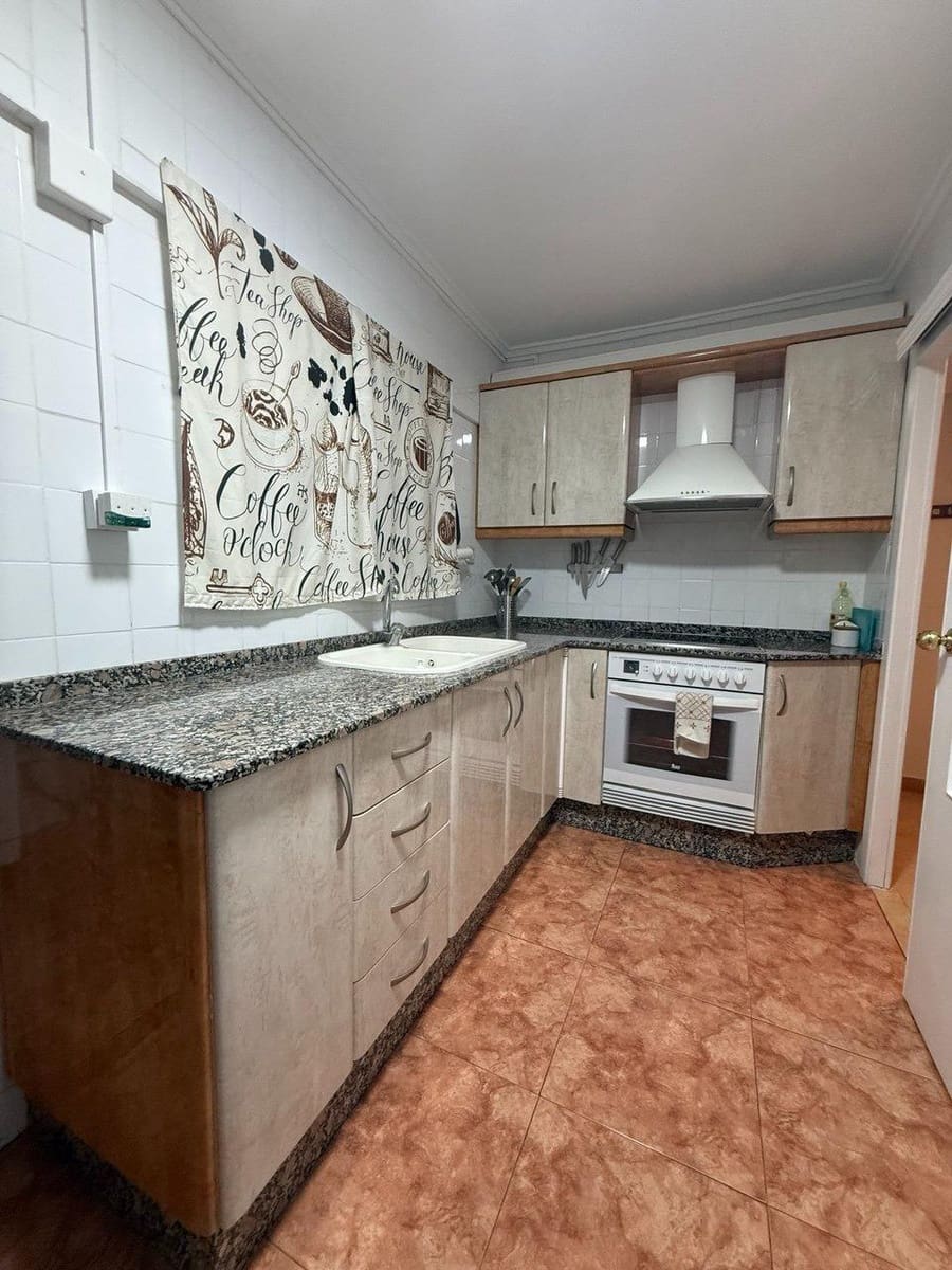 4 soverom Leilighet til salgs i Sagunto / Sagunt med garasje - € 180 000 (Ref: 10136113)