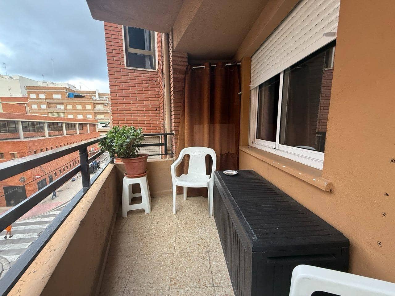 4 soverom Leilighet til salgs i Sagunto / Sagunt med garasje - € 180 000 (Ref: 10136113)