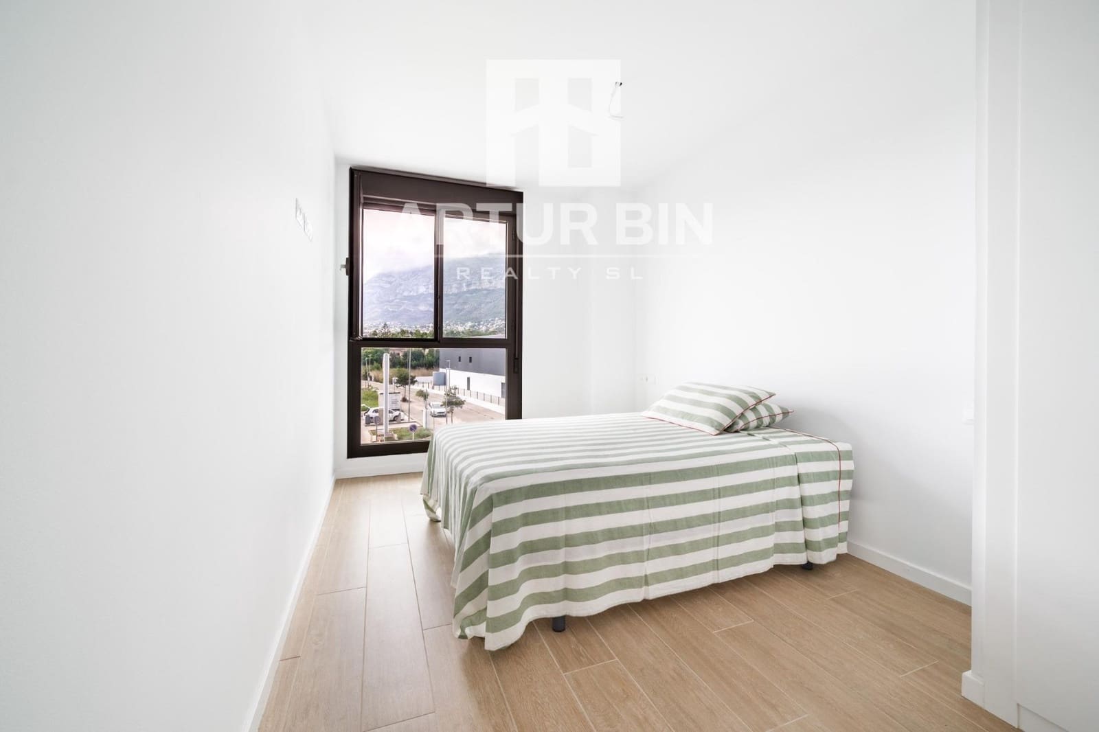 2 chambre Appartement à vendre à Denia avec piscine garage - 363 000 € (Ref: 10136117)