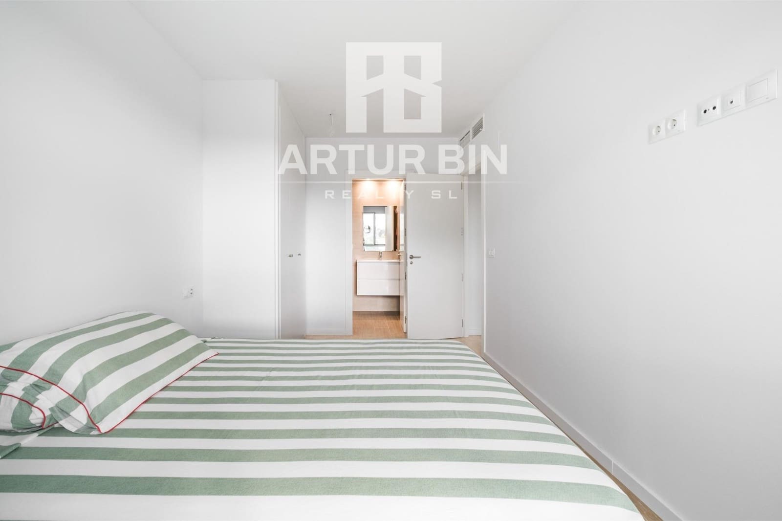 2 chambre Appartement à vendre à Denia avec piscine garage - 363 000 € (Ref: 10136117)