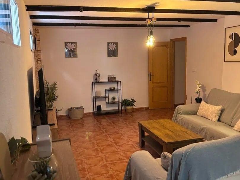 4 soveværelse Rækkehus til salg i Valverde med swimmingpool - € 310.000 (Ref: 10136118)