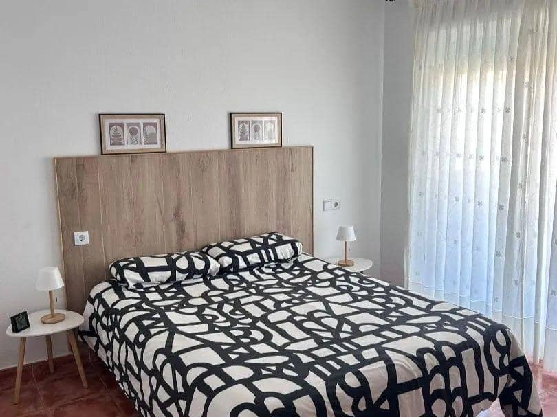 4 soveværelse Rækkehus til salg i Valverde med swimmingpool - € 310.000 (Ref: 10136118)