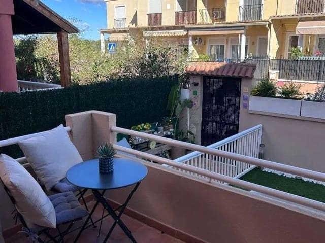 4 soveværelse Rækkehus til salg i Valverde, Elche / Elx med swimmingpool - € 310.000 (Ref: 10136118)