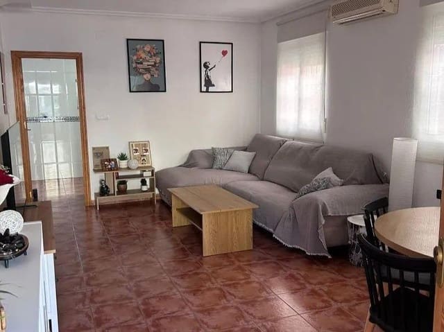 4 soveværelse Rækkehus til salg i Valverde, Elche / Elx med swimmingpool - € 310.000 (Ref: 10136118)