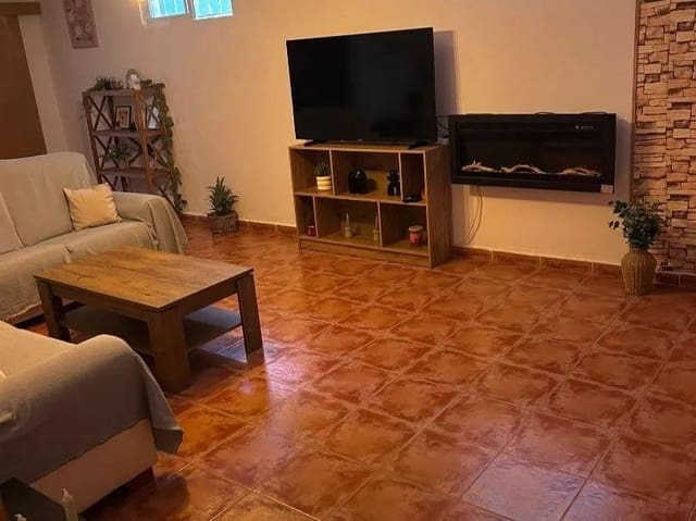 4 soveværelse Rækkehus til salg i Valverde, Elche / Elx med swimmingpool - € 310.000 (Ref: 10136118)