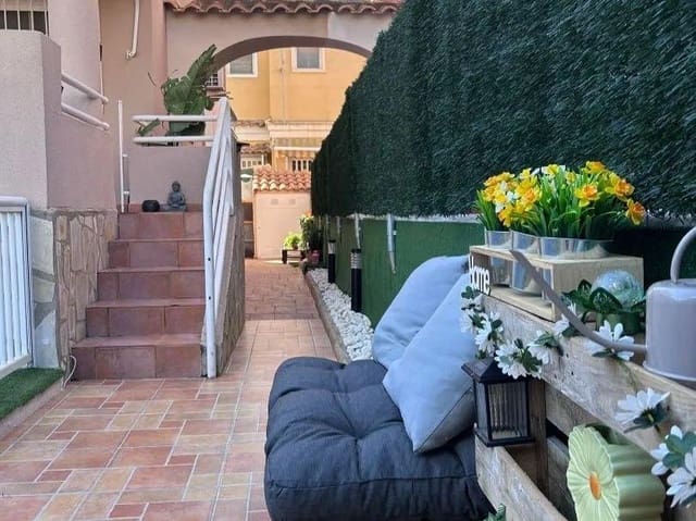 4 soveværelse Rækkehus til salg i Valverde, Elche / Elx med swimmingpool - € 310.000 (Ref: 10136118)