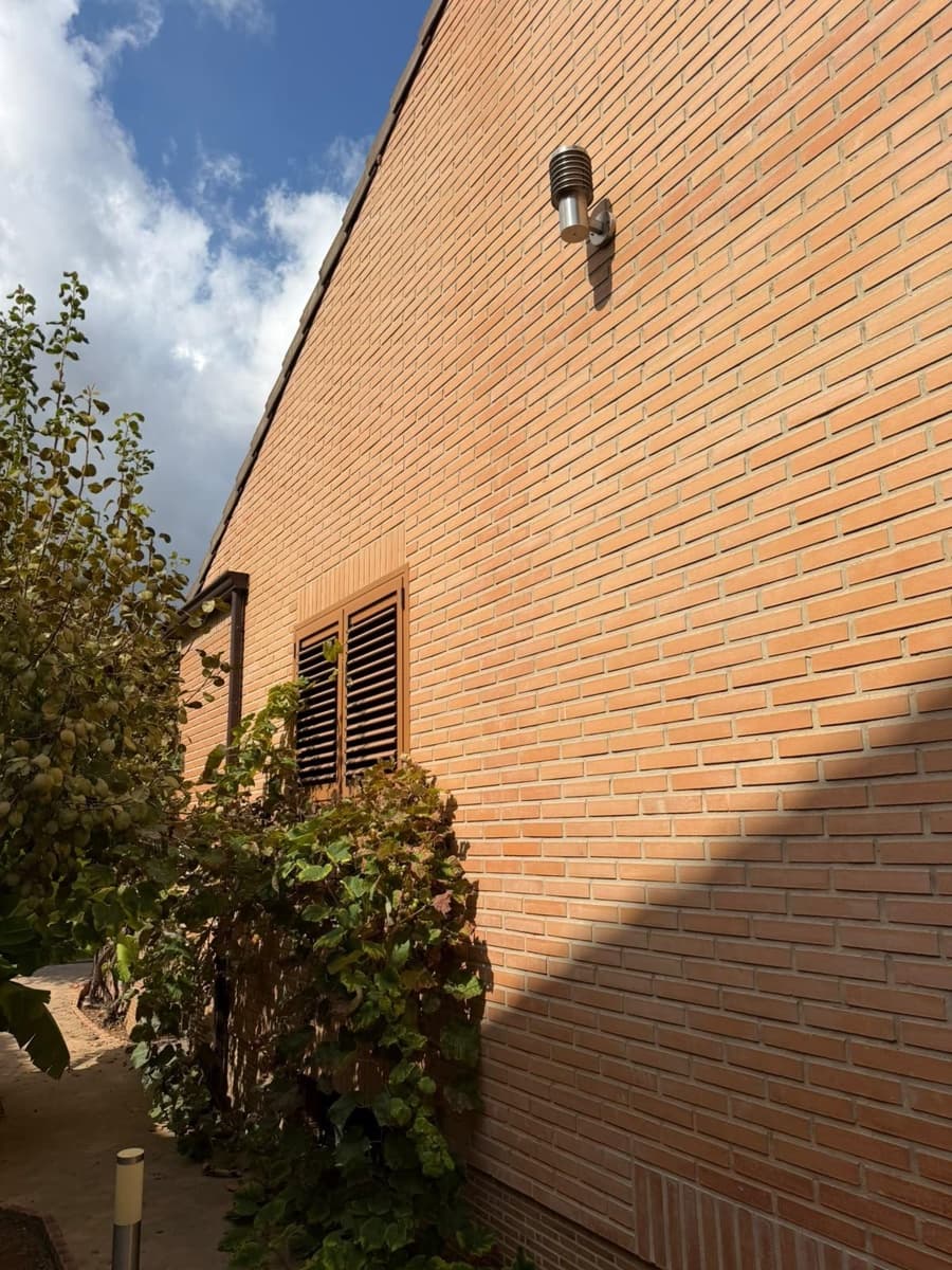 5 sypialnia Willa na sprzedaż w Betera - 999 000 € (Ref: 10136119)