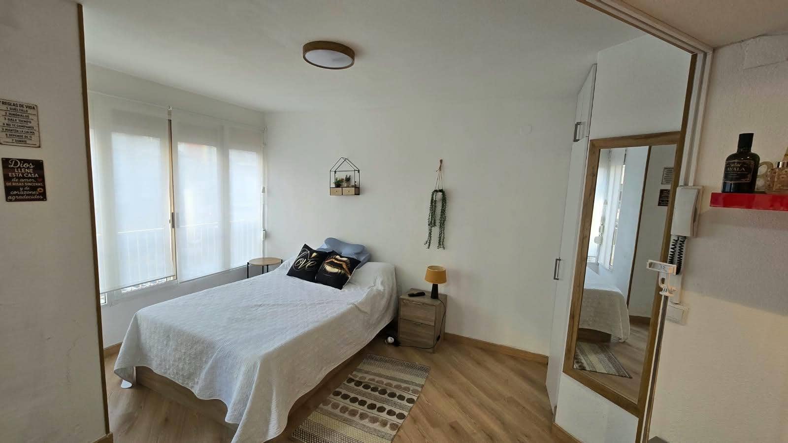 Yksiö myytävänä paikassa Valencia kaupunki - 156 000 € (Ref: 10147183)