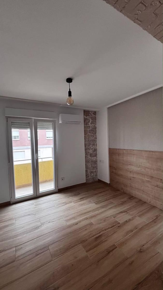2 sypialnia Mieszkanie na sprzedaż w Miasto Alicante / Alacant - 129 000 € (Ref: 10147188)