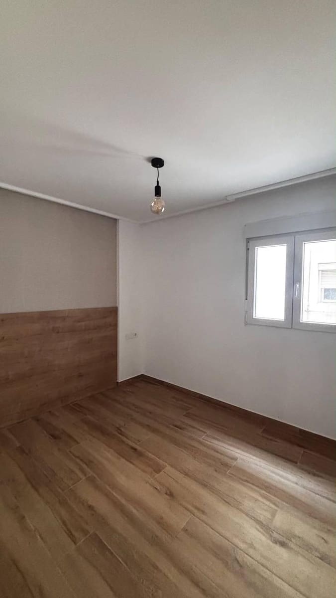 2 sypialnia Mieszkanie na sprzedaż w Miasto Alicante / Alacant - 129 000 € (Ref: 10147188)