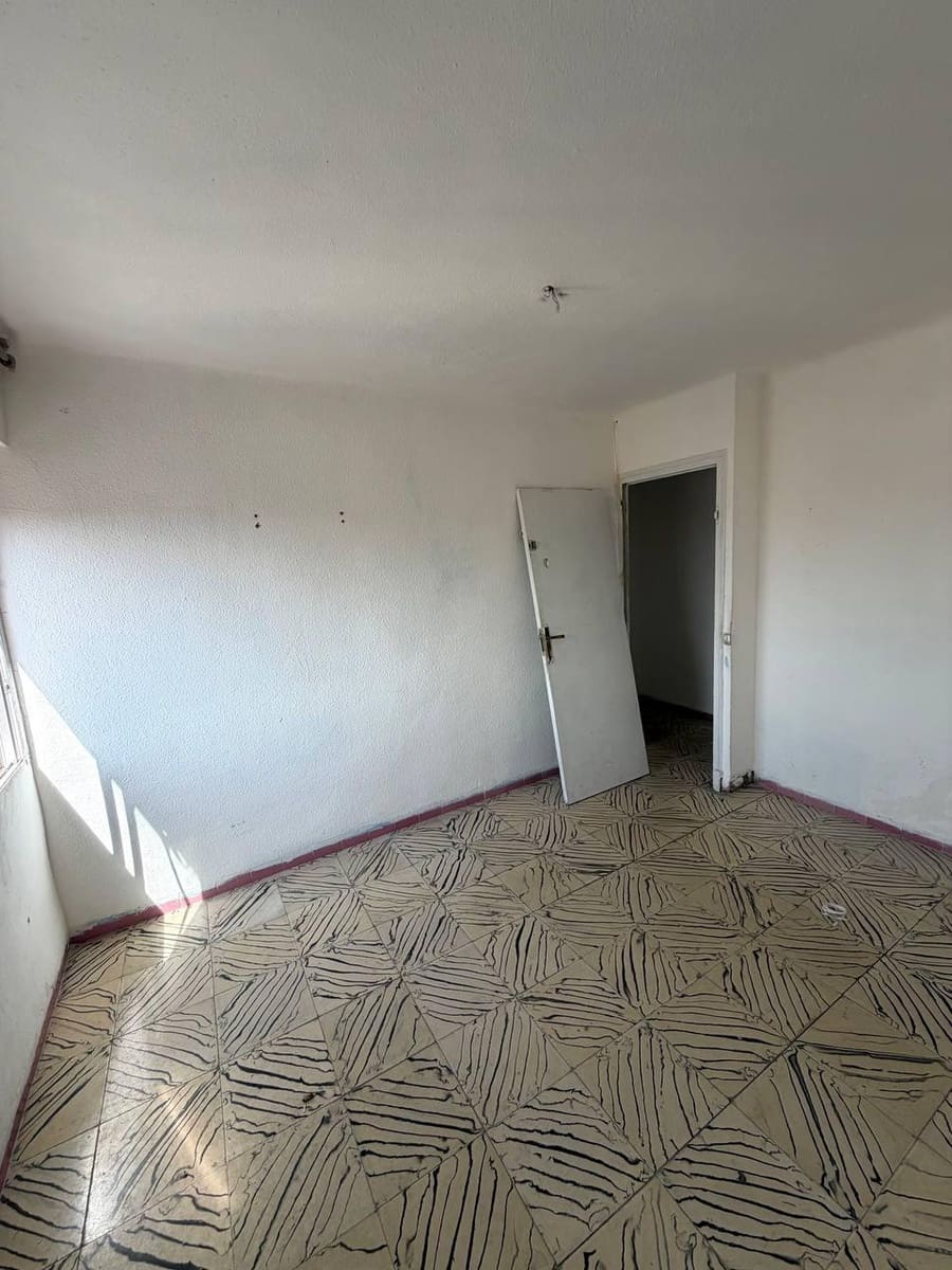 3 soverom Leilighet til salgs i Alicante by - € 89 000 (Ref: 10147189)