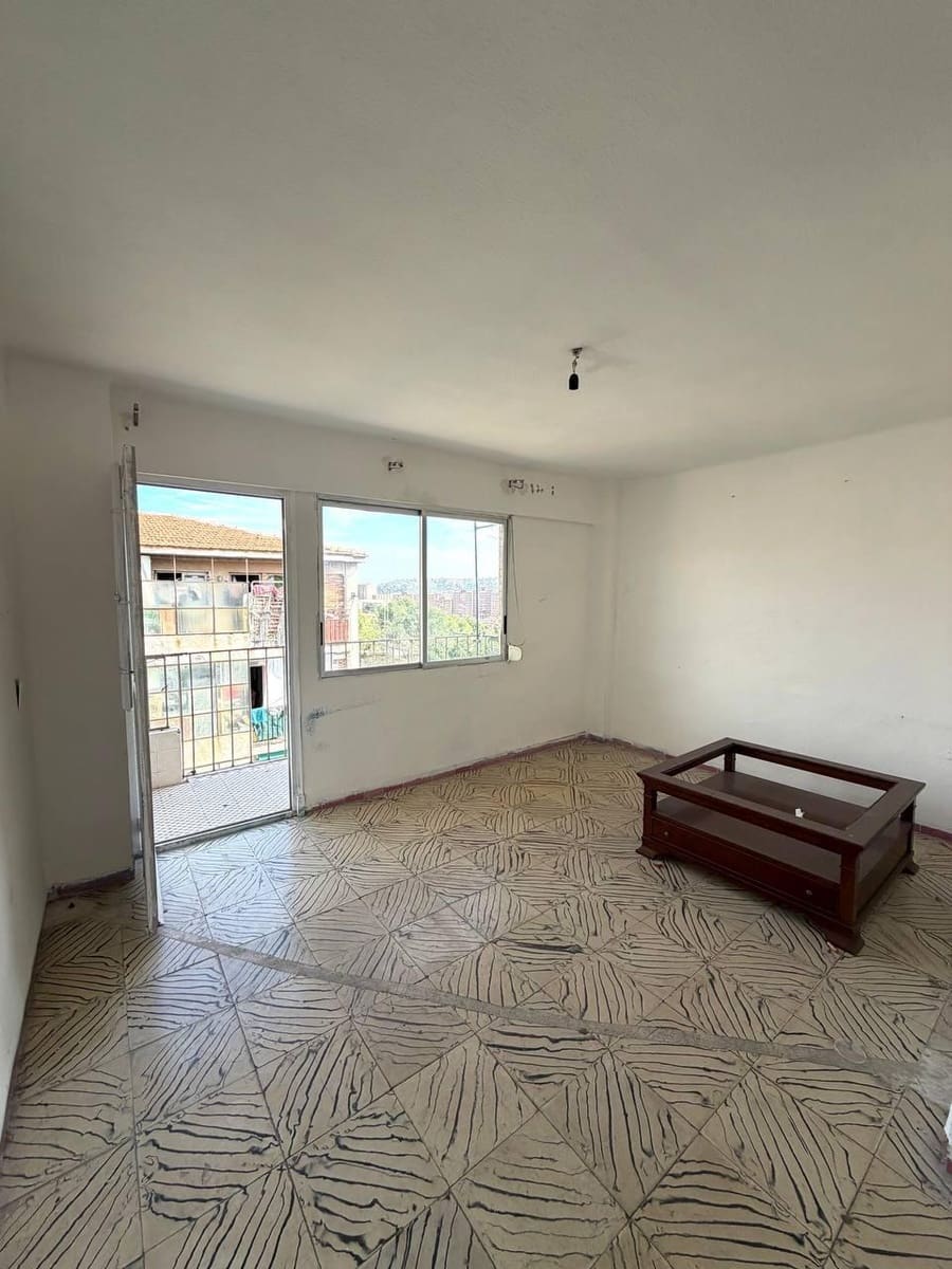 3 soverom Leilighet til salgs i Alicante by - € 89 000 (Ref: 10147189)
