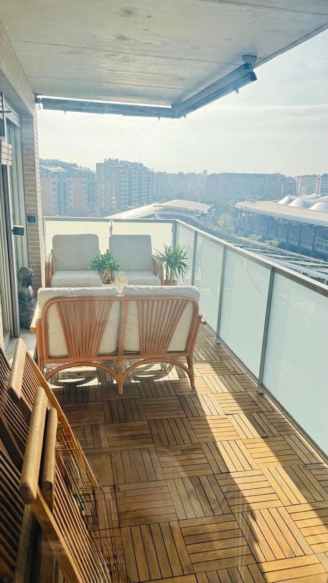 3 bedroom Flat for sale in Valencia city with pool garage - € 650,000 (Ref: 10155324)