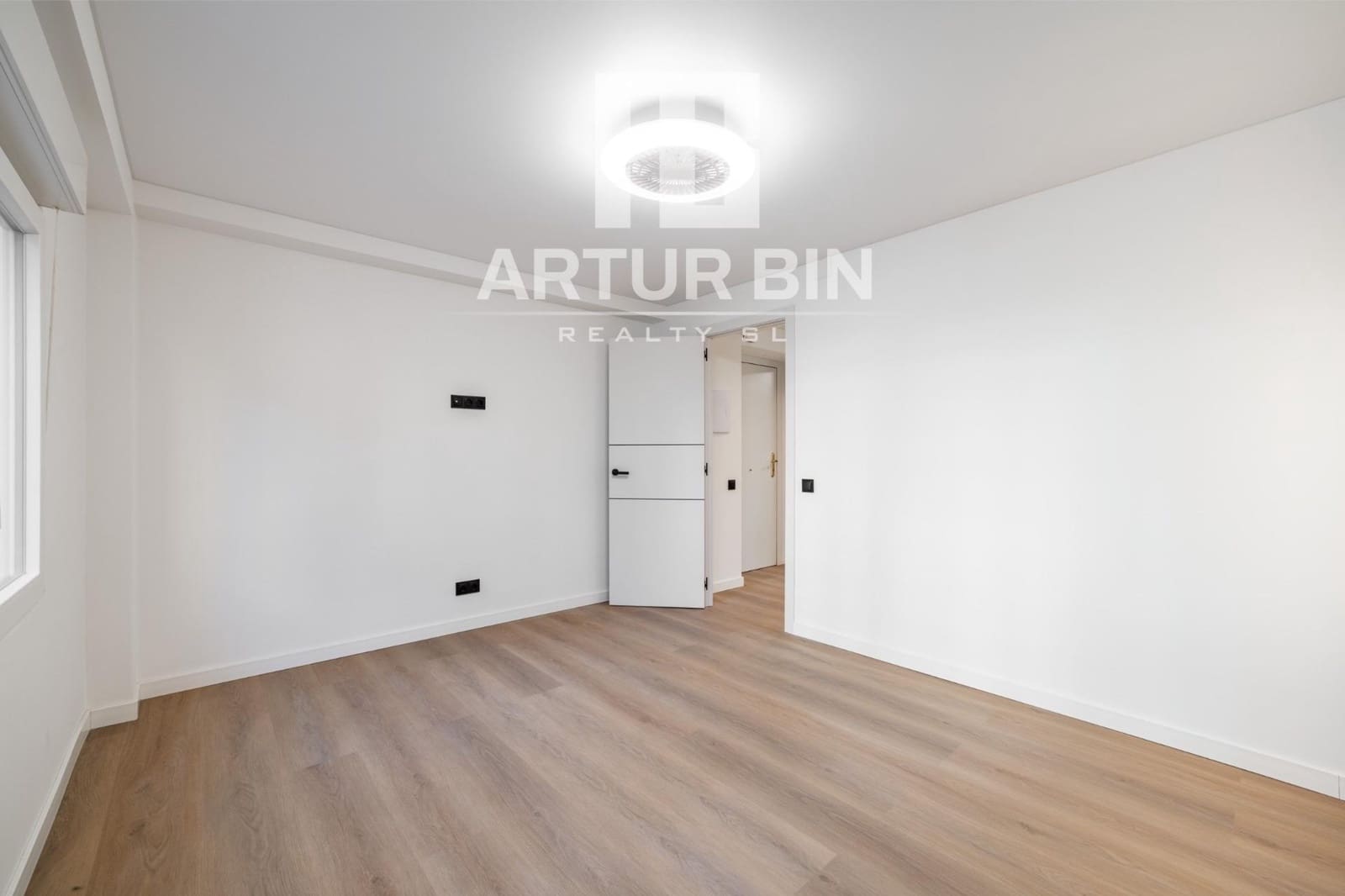 3 sovrum Lägenhet till salu i Valencia stad - 290 000 € (Ref: 10157995)