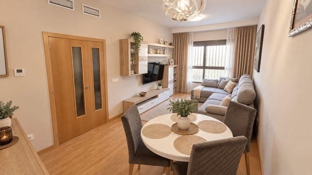 4 slaapkamer Flat te koop in La Pobla de Vallbona met zwembad garage - € 255.000 (Ref: 10161550)