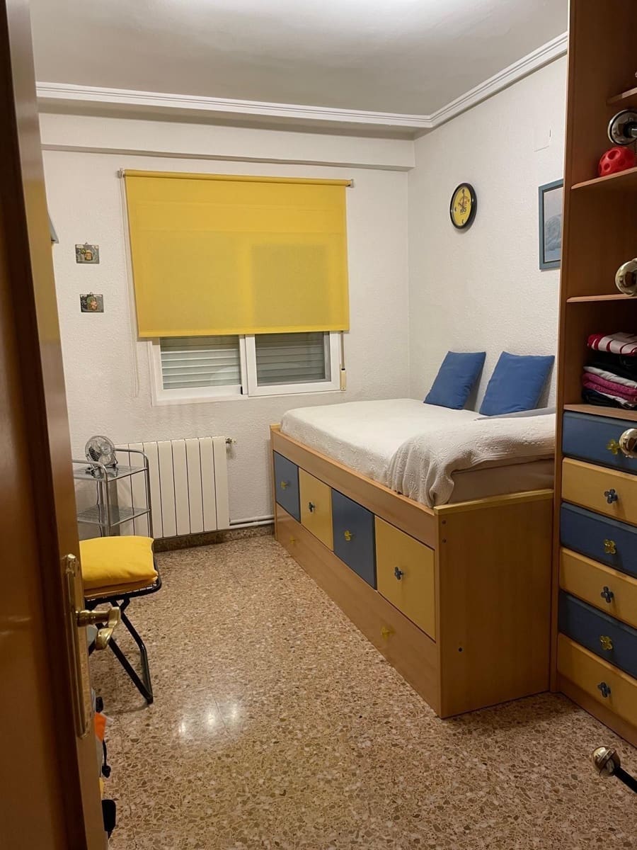 3 Zimmer Wohnung zu verkaufen in Valencia Stadt - 265.000 € (Ref: 10165089)