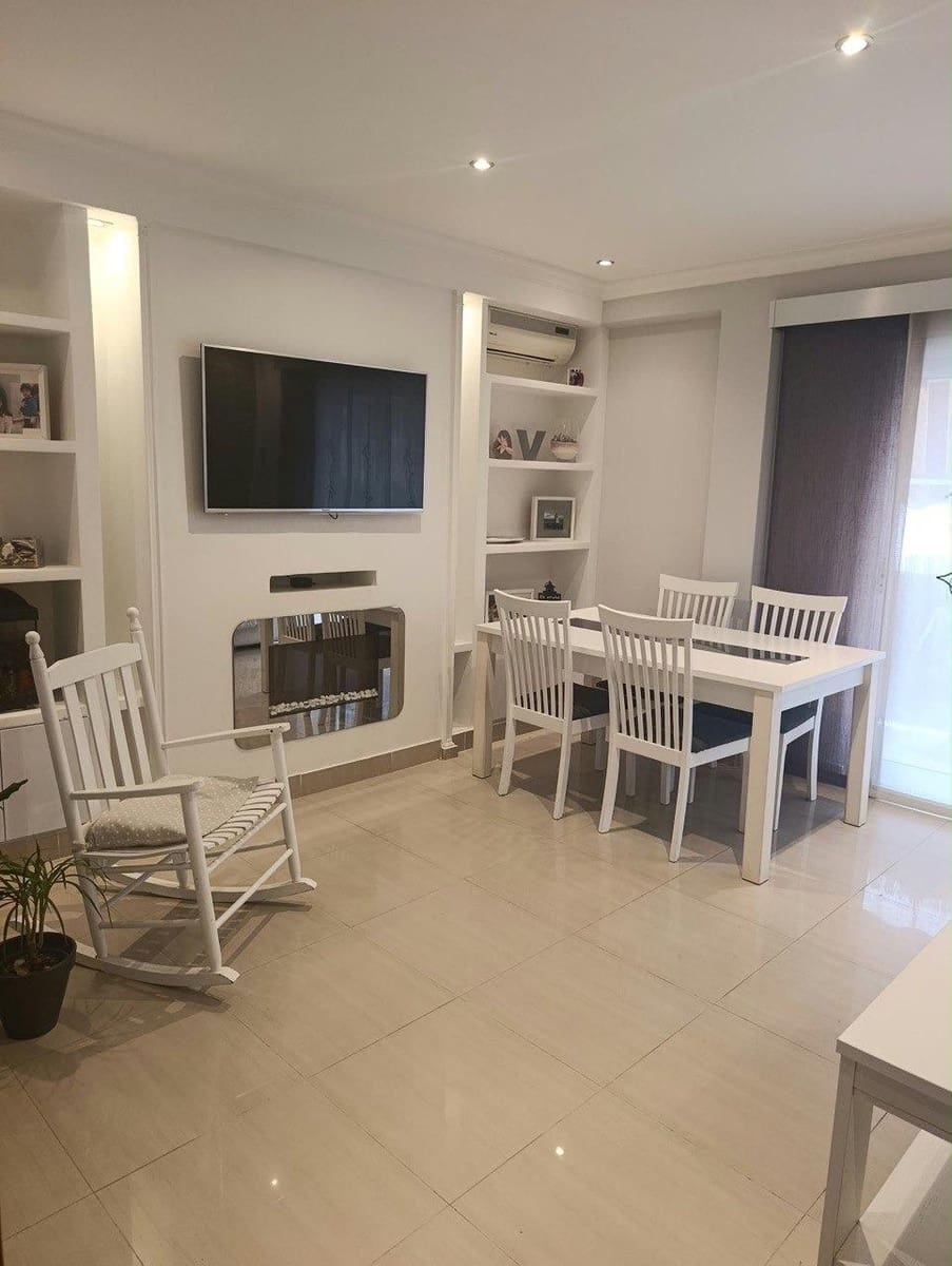 Piso de 3 habitaciones en Paterna en venta - 219.000 € (Ref: 10171748)
