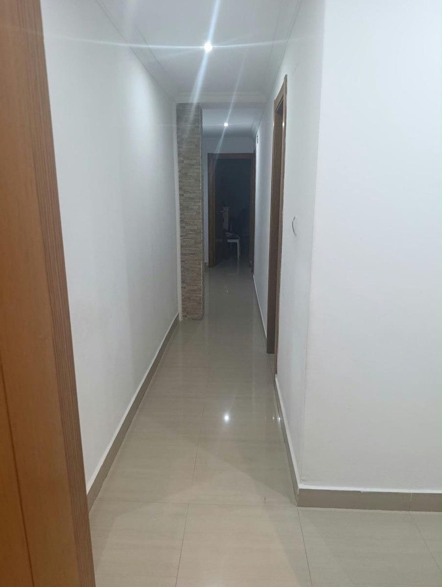 Piso de 3 habitaciones en Paterna en venta - 219.000 € (Ref: 10171748)