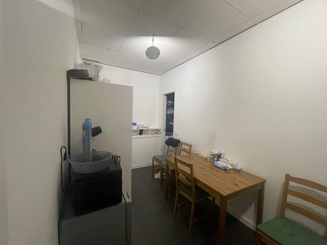1 quarto Empresa para arrendar em Valencia cidade - 1 400 € (Ref: 10171750)