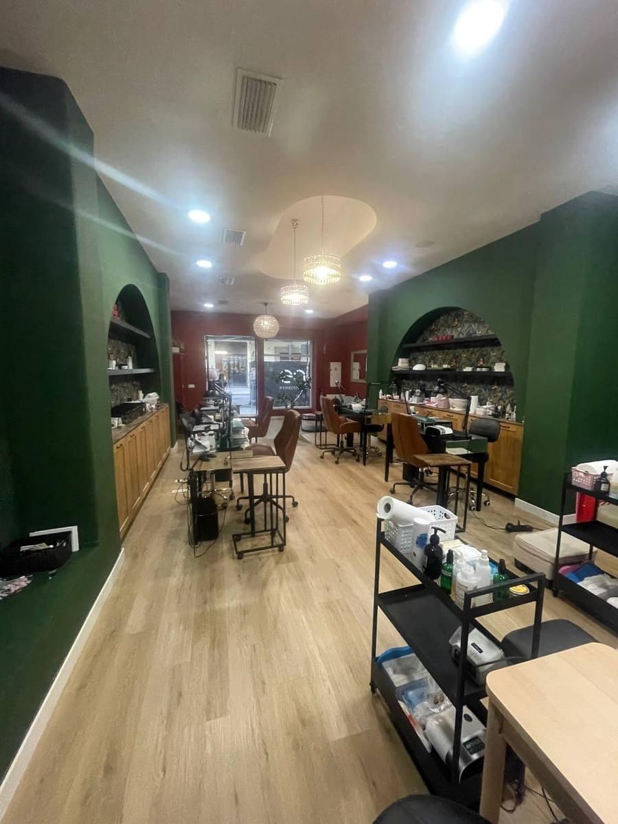1 quarto Empresa para arrendar em Valencia cidade - 1 400 € (Ref: 10171750)