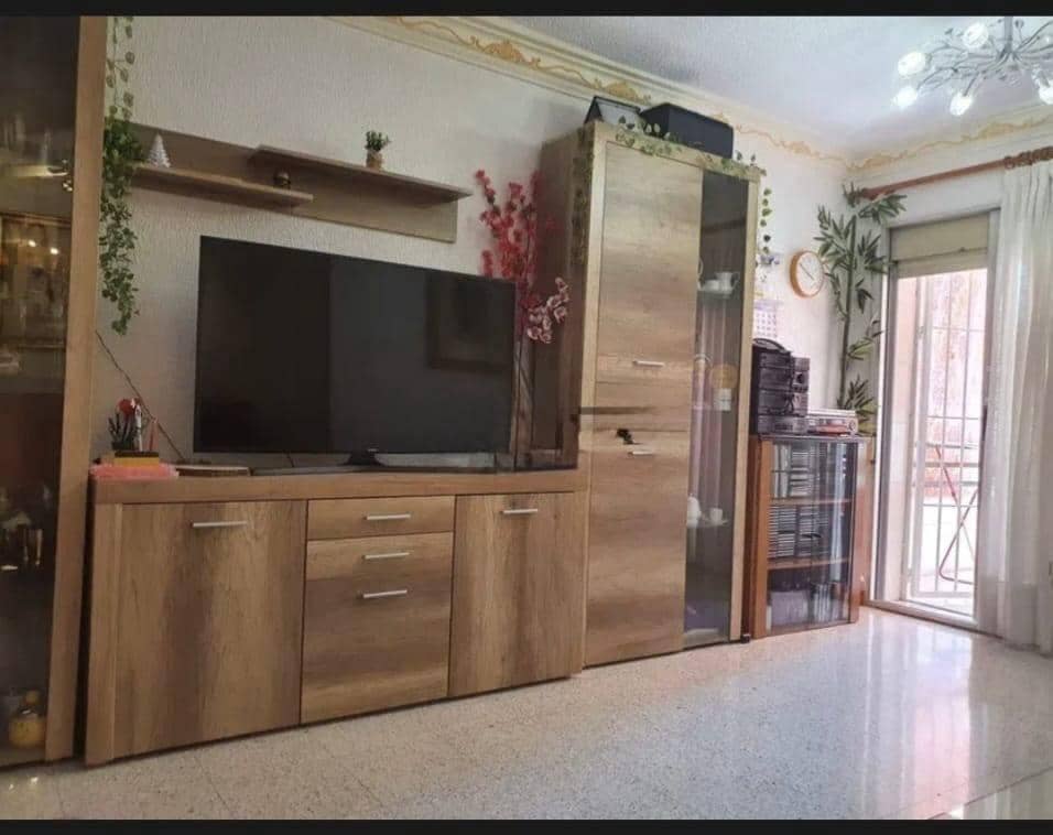 3 makuuhuone Asunto myytävänä paikassa Alicante kaupunki mukana 
autotalli - 145 000 € (Ref: 10174015)
