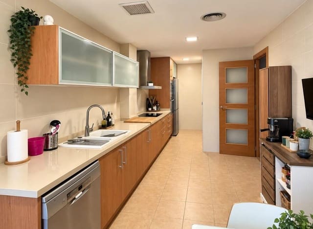 Piso de 3 habitaciones en San Antonio de Benagéber en venta con piscina garaje - 397.000 € (Ref: 10177219)
