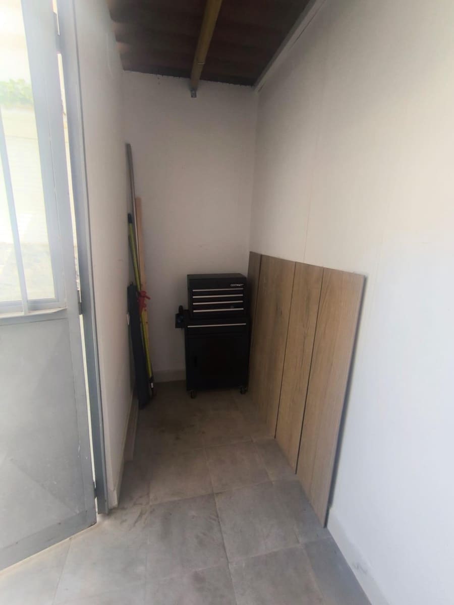 3 bedroom Flat for sale in Aldaia - € 199,000 (Ref: 10177220)