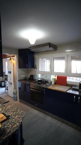 3 soveværelse Villa til salg i Manises med swimmingpool garage - € 325.000 (Ref: 10177223)