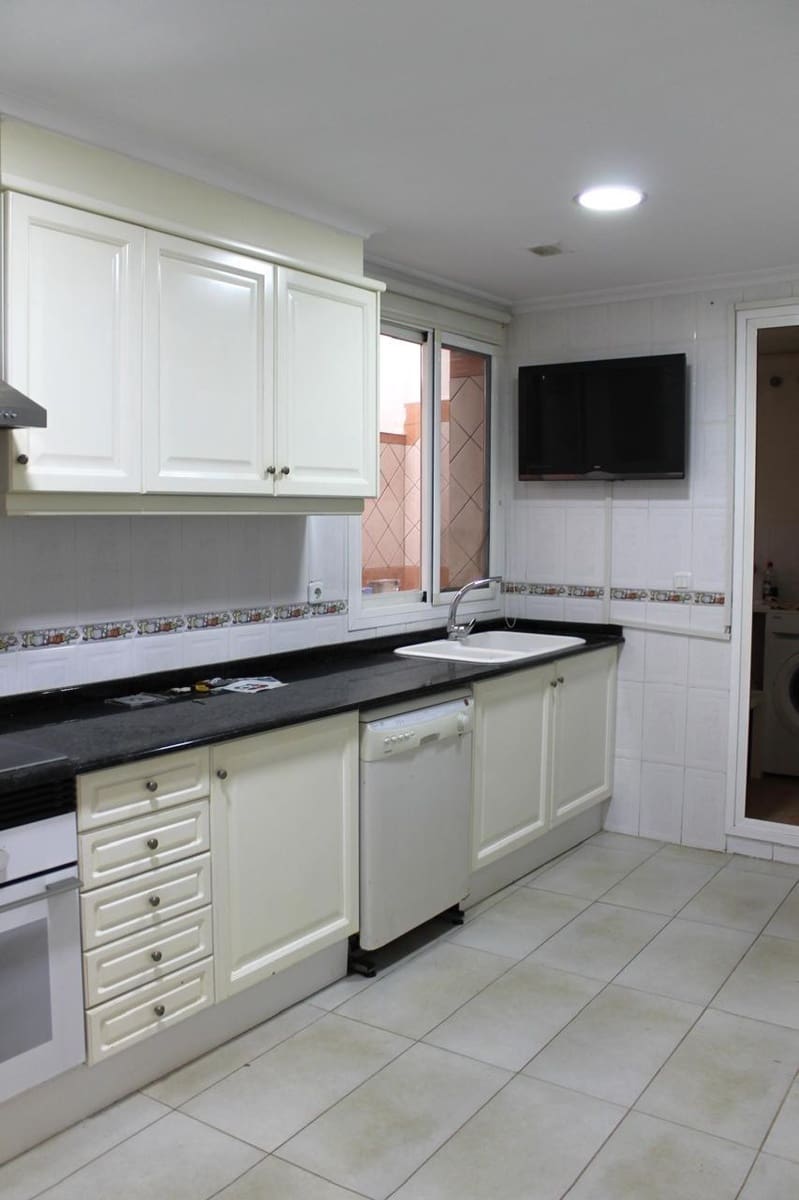 3 sypialnia Mieszkanie na sprzedaż w Miasto Walencja - 420 000 € (Ref: 10183190)