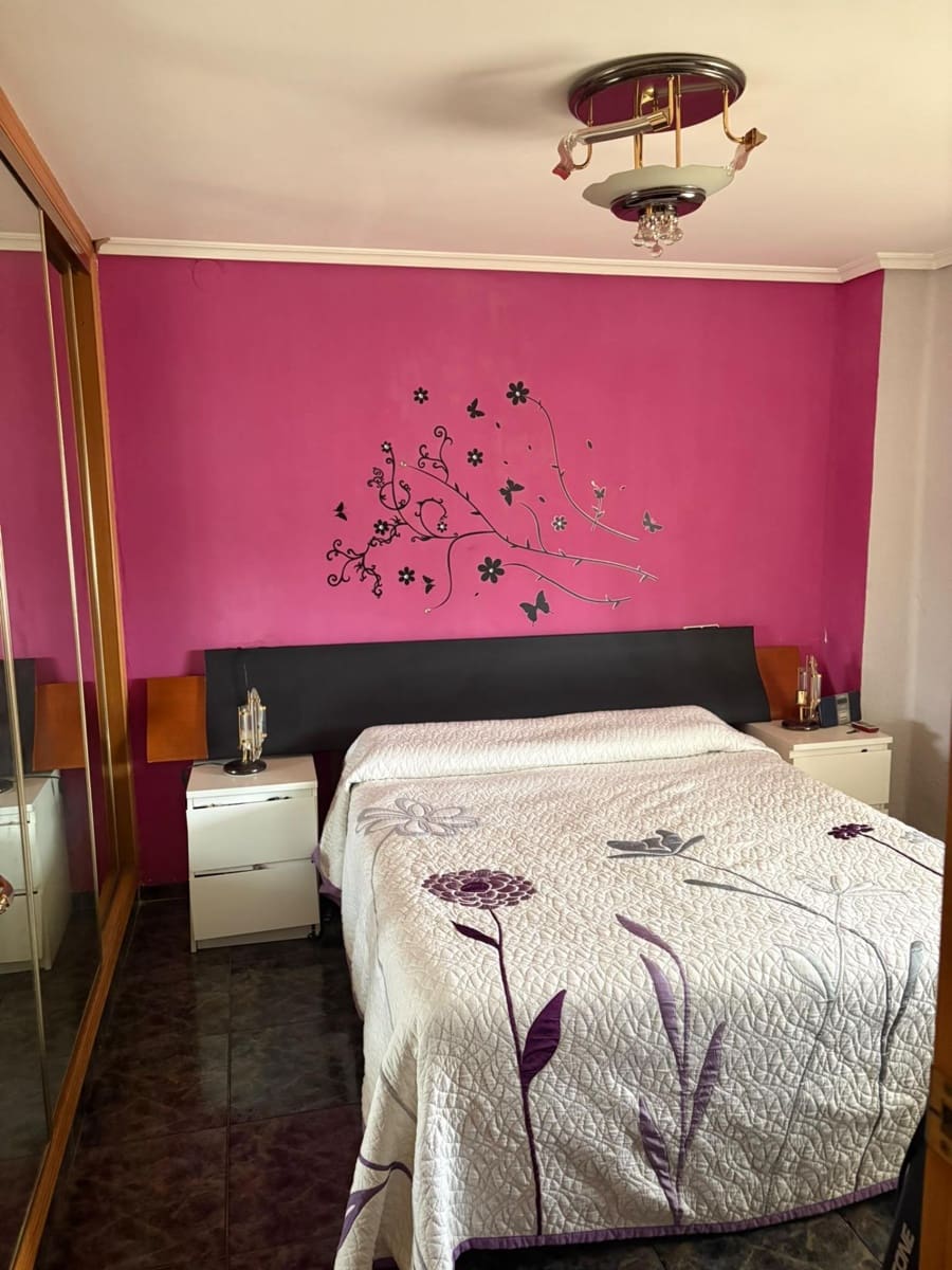 Piso de 3 habitaciones en València ciudad en venta - 295.000 € (Ref: 10183192)
