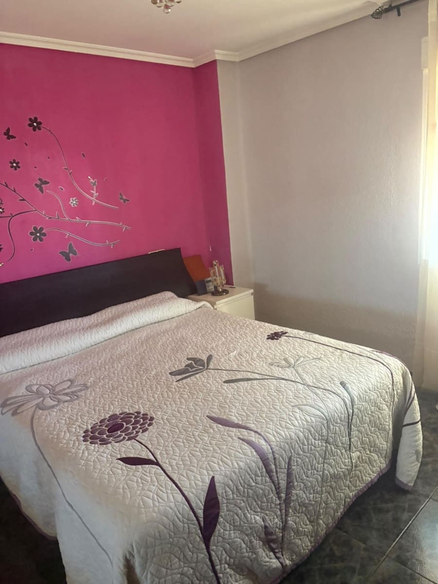 Piso de 3 habitaciones en València ciudad en venta - 295.000 € (Ref: 10183192)