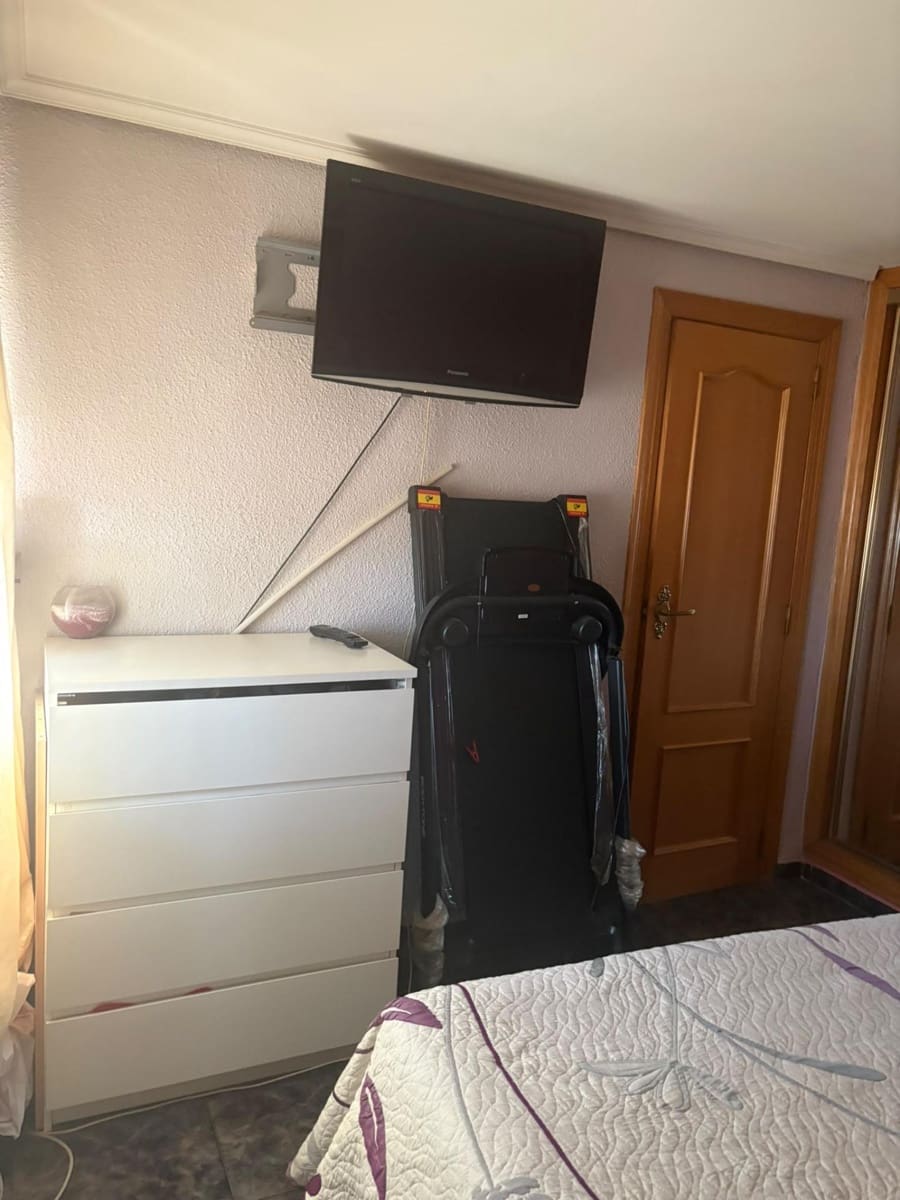 Piso de 3 habitaciones en València ciudad en venta - 295.000 € (Ref: 10183192)
