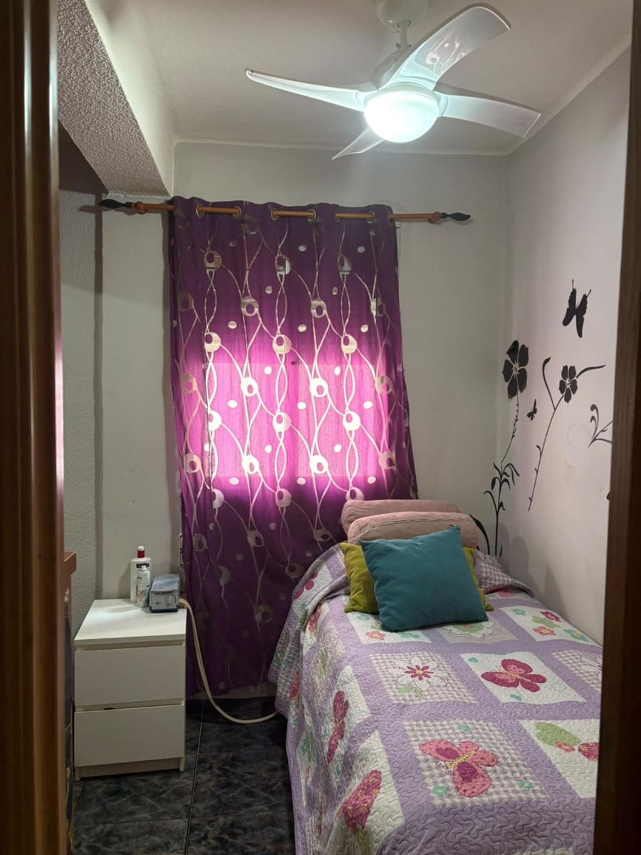 Piso de 3 habitaciones en València ciudad en venta - 295.000 € (Ref: 10183192)
