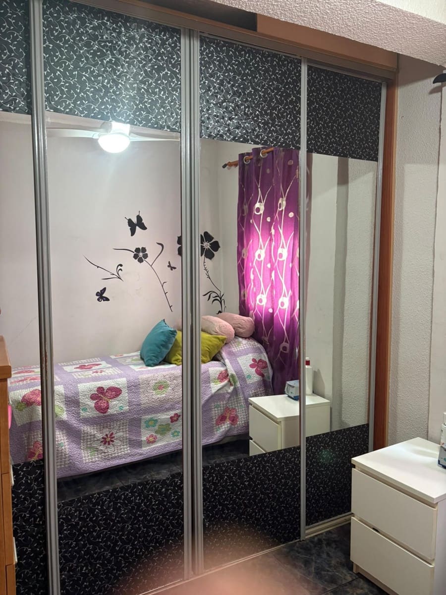 Piso de 3 habitaciones en València ciudad en venta - 295.000 € (Ref: 10183192)
