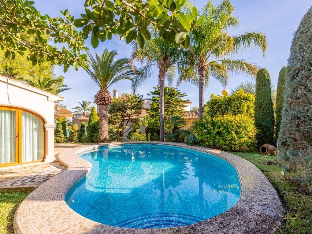 3 soveværelse Villa til salg i Adsubia med swimmingpool garage - € 800.000 (Ref: 8464127)