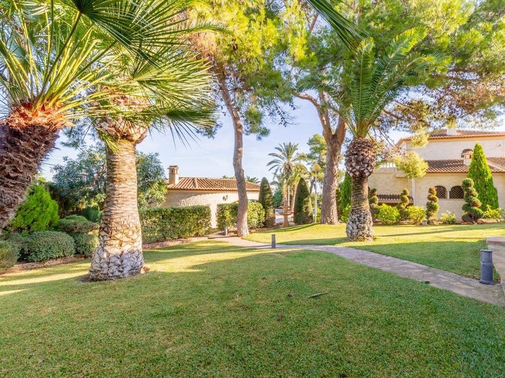 3 soveværelse Villa til salg i Adsubia med swimmingpool garage - € 800.000 (Ref: 8464127)