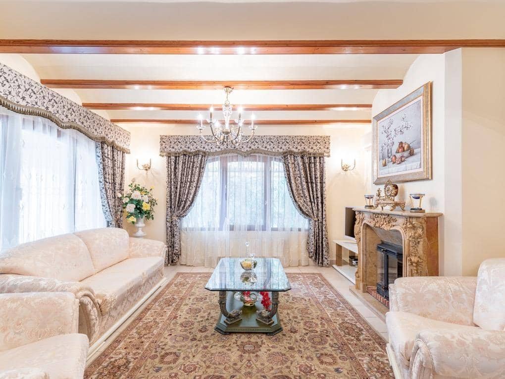 3 soveværelse Villa til salg i Adsubia med swimmingpool garage - € 800.000 (Ref: 8464127)