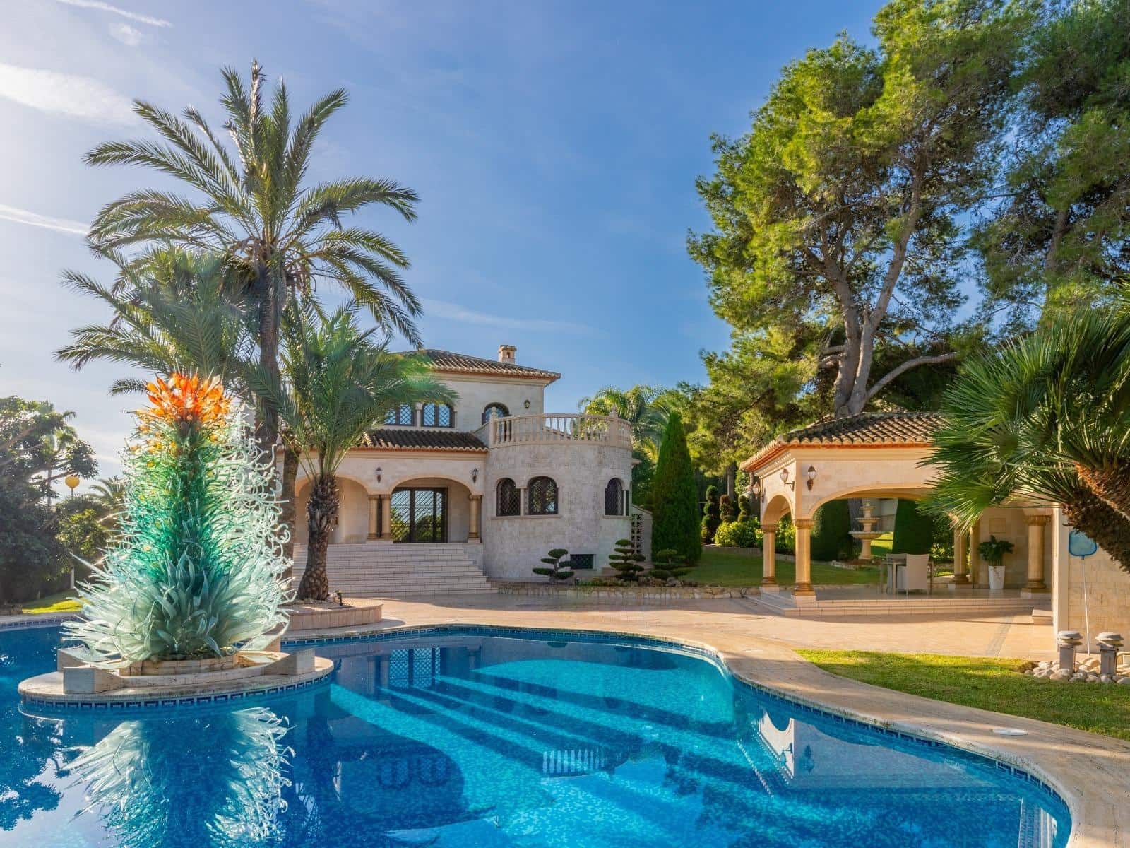 4 soveværelse Villa til salg i Adsubia med swimmingpool garage - € 2.100.000 (Ref: 8468065)