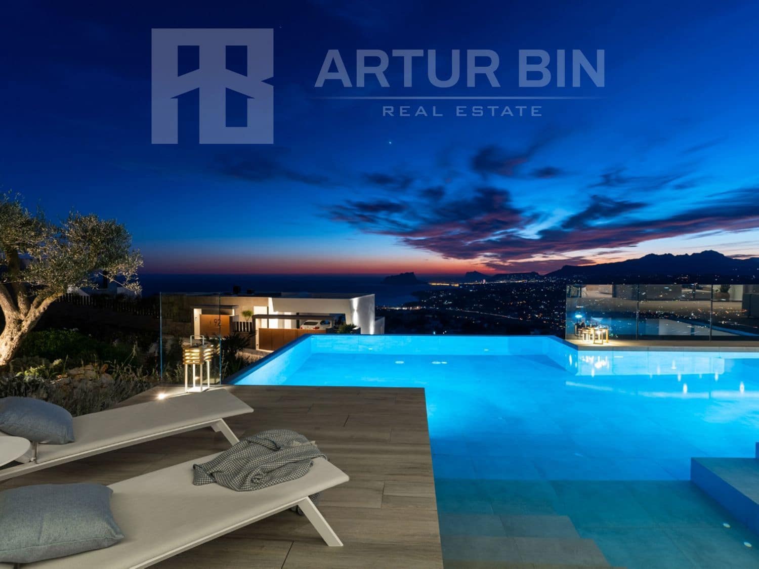 4 sypialnia Willa na sprzedaż w Benitachell / Benitatxell z basenem - 2 950 000 € (Ref: 8473995)